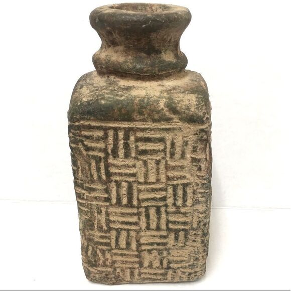 Primitive Mexican Weave Design Short Neck Square Clay Chunky Vessel Vase - Picture 6 of 16